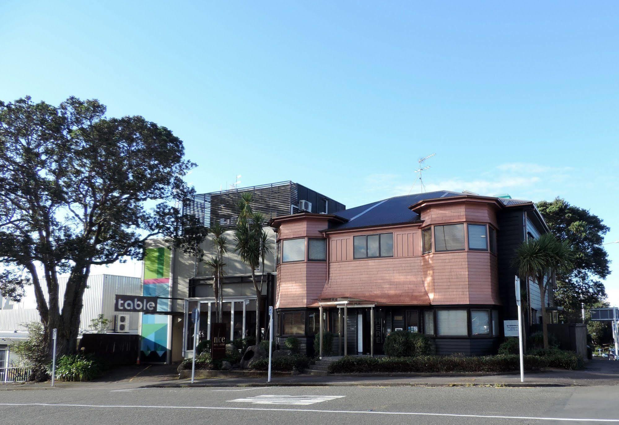 Nice Hotel New Plymouth Extérieur photo